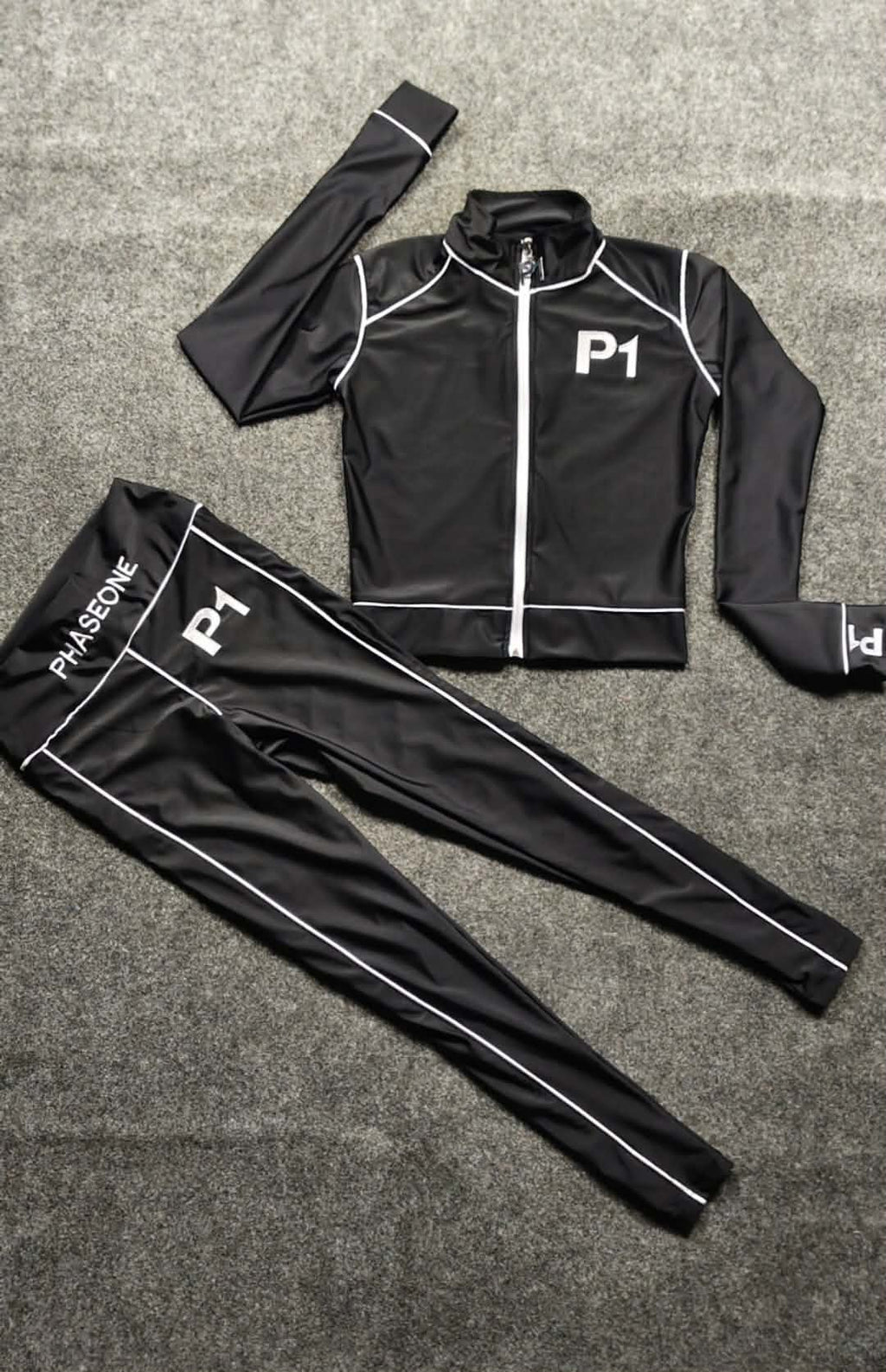 PhaseOne Women Active Set